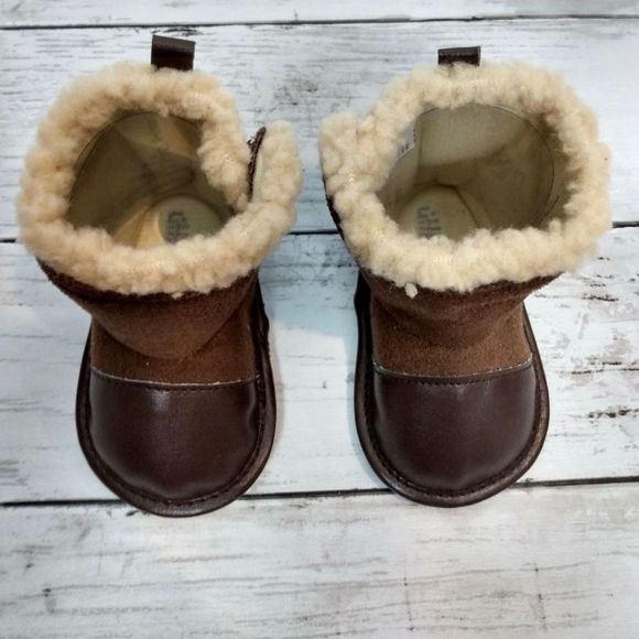 $ Little Me Baby Booties Boots Brown Fur Lined Unisex Boy Girl Size 2 3 Boot - Picture 6 of 10